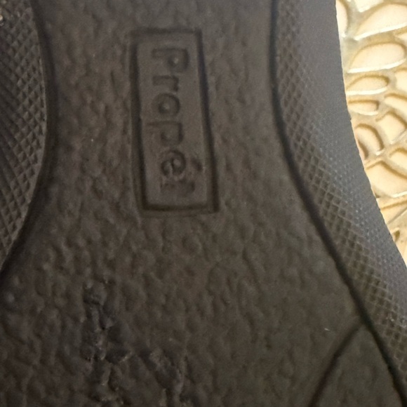 Propet Women’s Jenna Sandals - Picture 7 of 13